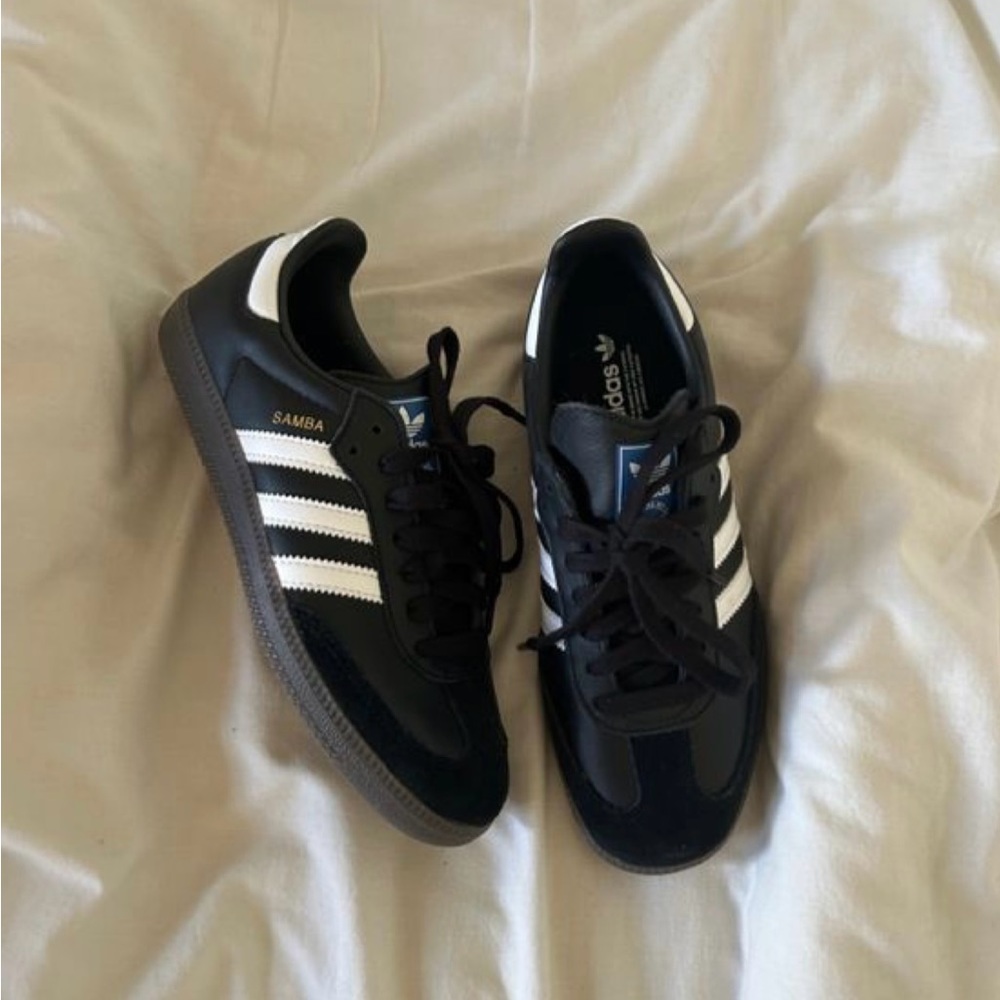 Adidas Samba Sneakers